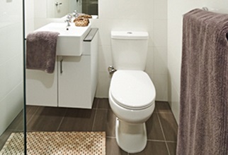 Studio room ensuite bathroom